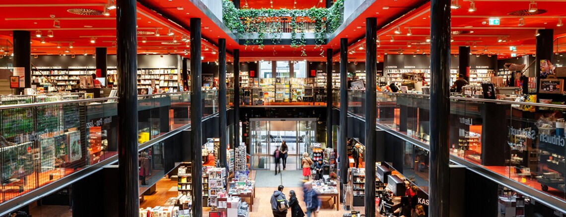 Mitarbeiter Verkauf (m/ w/ d) English + International Bookshop in Teilzeit ID: 15119, 1. Bild